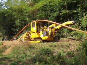 Trancheuse TESMEC 950 SLO DG. Vouneuil sous biard - Assainissement - Pose mécanisée